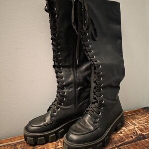 PrettyLittleThing Black Combat Boots